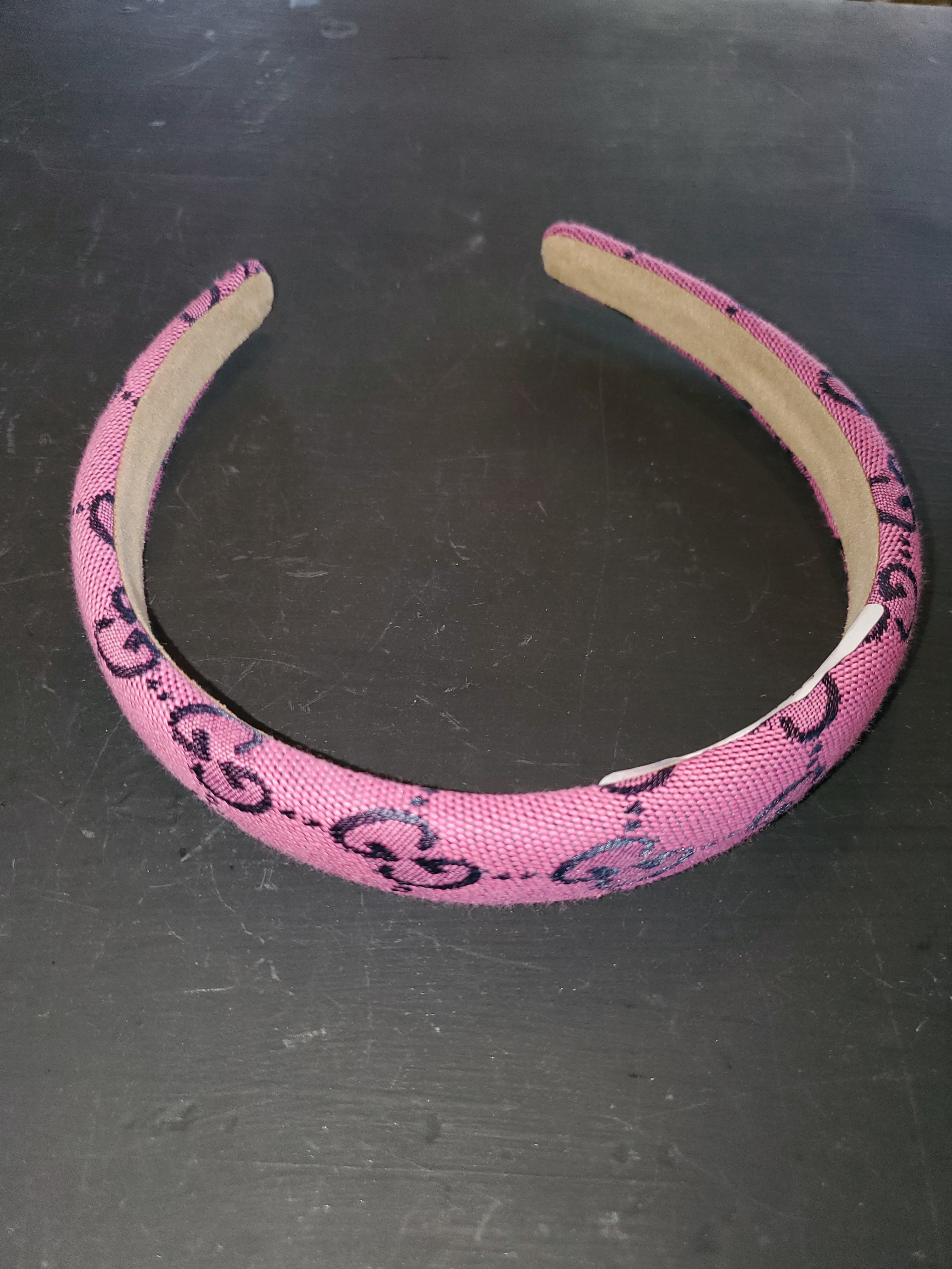 NWT Gucci girls pink headband with store logo